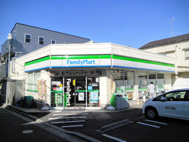 ファミリーマート 大田中央三丁目店の画像1