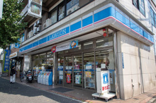 コンビニエンスストア ローソン 大田中央七丁目店