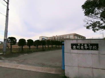 寒川東中学校の画像1