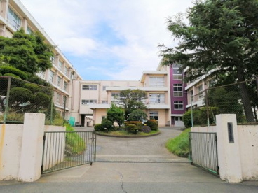旭が丘中学校の画像1