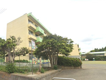 海老名市立杉久保小学校の画像1