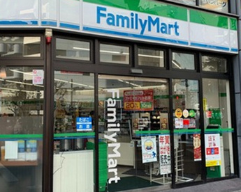 ファミリーマート 小浦蒲田駅西店の画像1