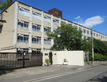 京都市立洛西中学校の画像1