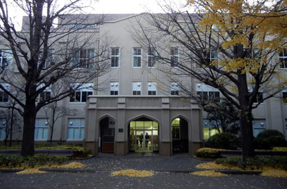 青山観光芸術専門学校の画像1