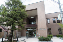 大田区立洗足池図書館