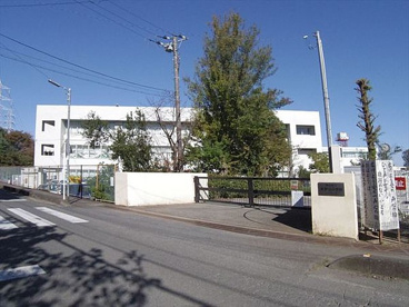 狭山市立新狭山小学校の画像1