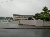 城東小学校