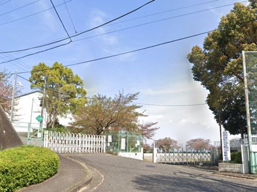 厚木市立飯山小学校の画像1