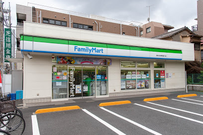 ファミリーマート 鵜の木多摩堤通り店の画像1