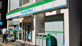 ファミリーマート 西天満東店