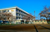 東中学校
