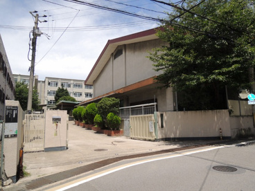 音羽中学校の画像1