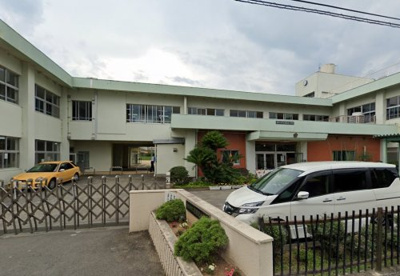 紀の川市立西貴志小学校の画像1