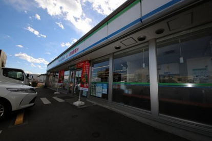 ファミリーマート 瑞穂東松原店の画像1