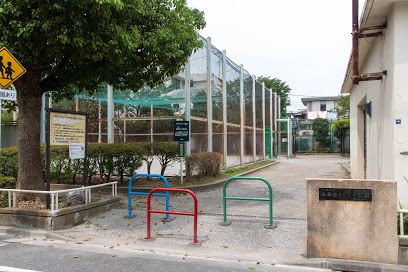西糀谷さざんか公園の画像1