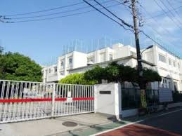 大田区立多摩川小学校の画像1