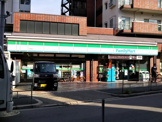 ファミリーマート 長柄店