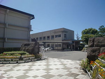 鴨池小学校