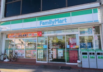 ファミリーマート　天王台駅前店
