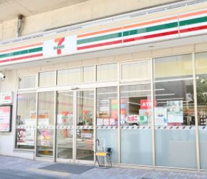 セブンイレブン 練馬富士見台駅西店の画像1