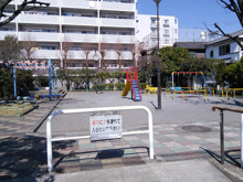 公園 仲三児童公園