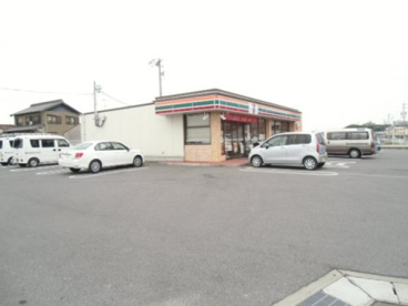 セブンイレブン 東海市富貴ノ台店の画像1
