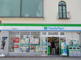 ファミリーマート 畦野駅前店