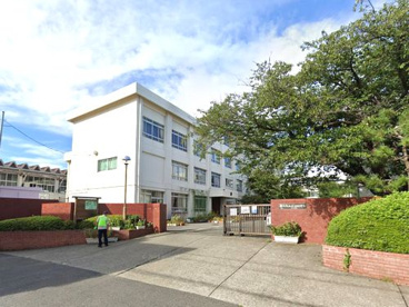 藤沢市立村岡中学校の画像1