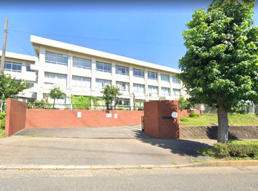 藤沢市立滝の沢小学校の画像1
