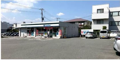 ファミリーマート大船二丁目店の画像1