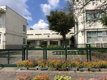 静岡市立城北小学校の画像1