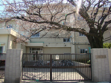 東原中学校の画像1