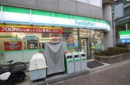 ファミリーマート 飯田橋店の画像1