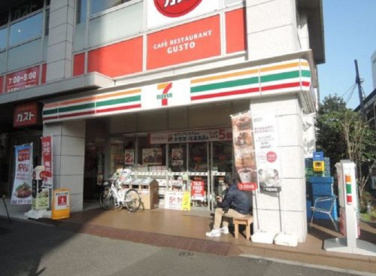 セブンイレブン 新宿左門町店の画像1