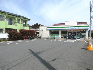ファミリーマート 中野白鷺店の画像2
