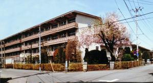 下小路中学校の画像1