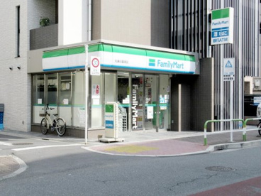 ファミリーマート丸善日暮里店の画像1