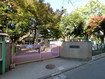 文京区立千駄木幼稚園の画像1