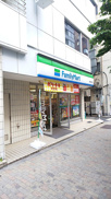 コンビニエンスストア ファミリーマート 神田多町店