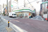 ファミリーマート アメ村西心斎橋店