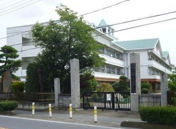 神川町立丹荘小学校の画像1