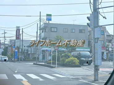 ファミリーマート 指扇駅前店の画像2