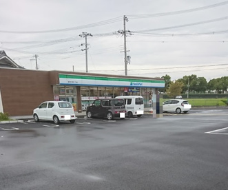 ファミリーマート 富田林中野町一丁目店の画像1