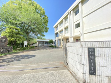 熊本市立桜山中学校の画像1