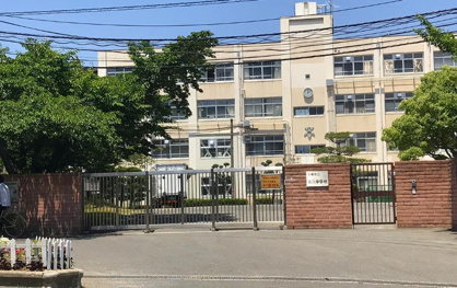 高槻市立第八中学校の画像1