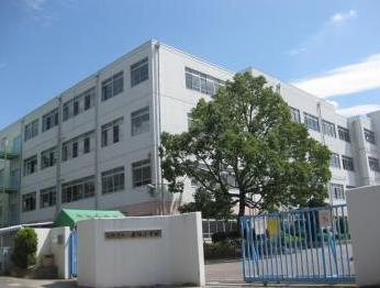 高槻市立奥坂小学校の画像1