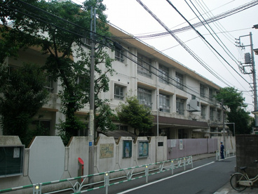 西原小学校の画像1