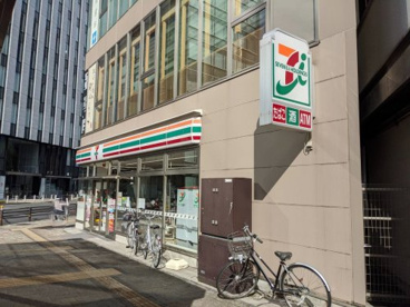セブンイレブン 静岡江川町店の画像1