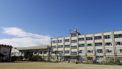 足立区立第十三中学校の画像1