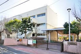 横浜市立大綱小学校の画像1
